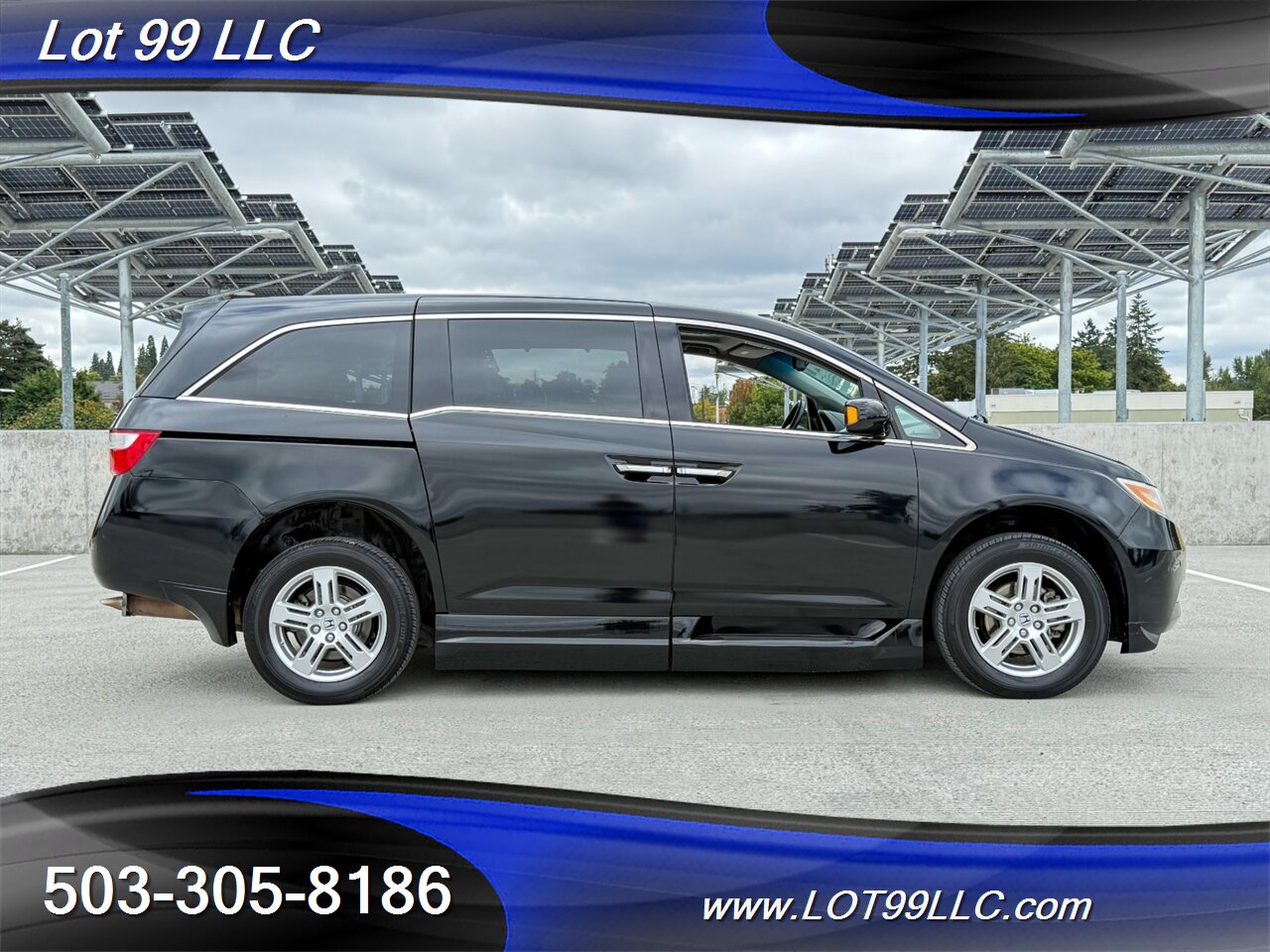 2011 Honda Odyssey Touring WHEELCHAIR VAN 101k Kneeling Power Ramp  B&D TURN TRANSFER SEAT Leather NEW TIRES DVD Moon Roof - Photo 13 - Milwaukie, OR 97267