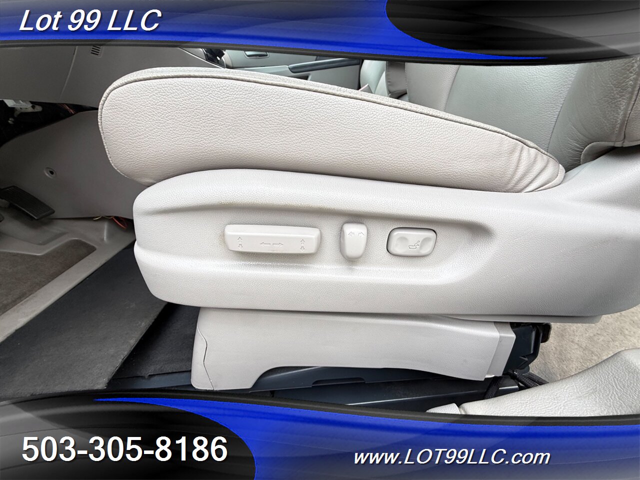 2011 Honda Odyssey Touring WHEELCHAIR VAN 101k Kneeling Power Ramp  B&D TURN TRANSFER SEAT Leather NEW TIRES DVD Moon Roof - Photo 38 - Milwaukie, OR 97267