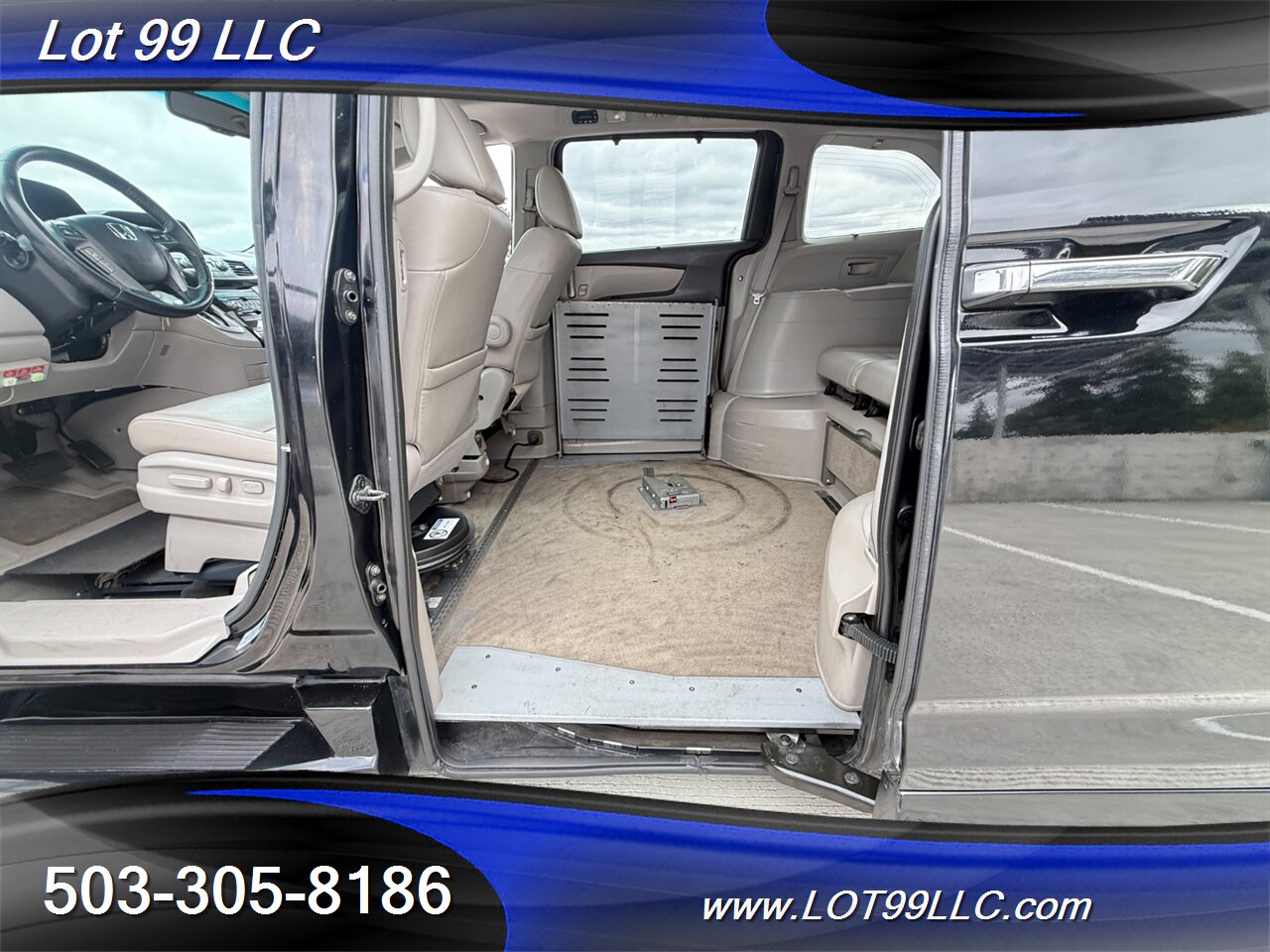 2011 Honda Odyssey Touring WHEELCHAIR VAN 101k Kneeling Power Ramp  B&D TURN TRANSFER SEAT Leather NEW TIRES DVD Moon Roof - Photo 47 - Milwaukie, OR 97267