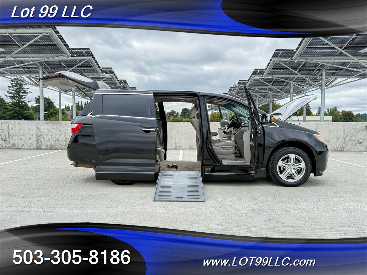 2011 Honda Odyssey Touring WHEELCHAIR VAN 101k Kneeling Power Ramp  B&D TURN TRANSFER SEAT Leather NEW TIRES DVD Moon Roof - Photo 23 - Milwaukie, OR 97267