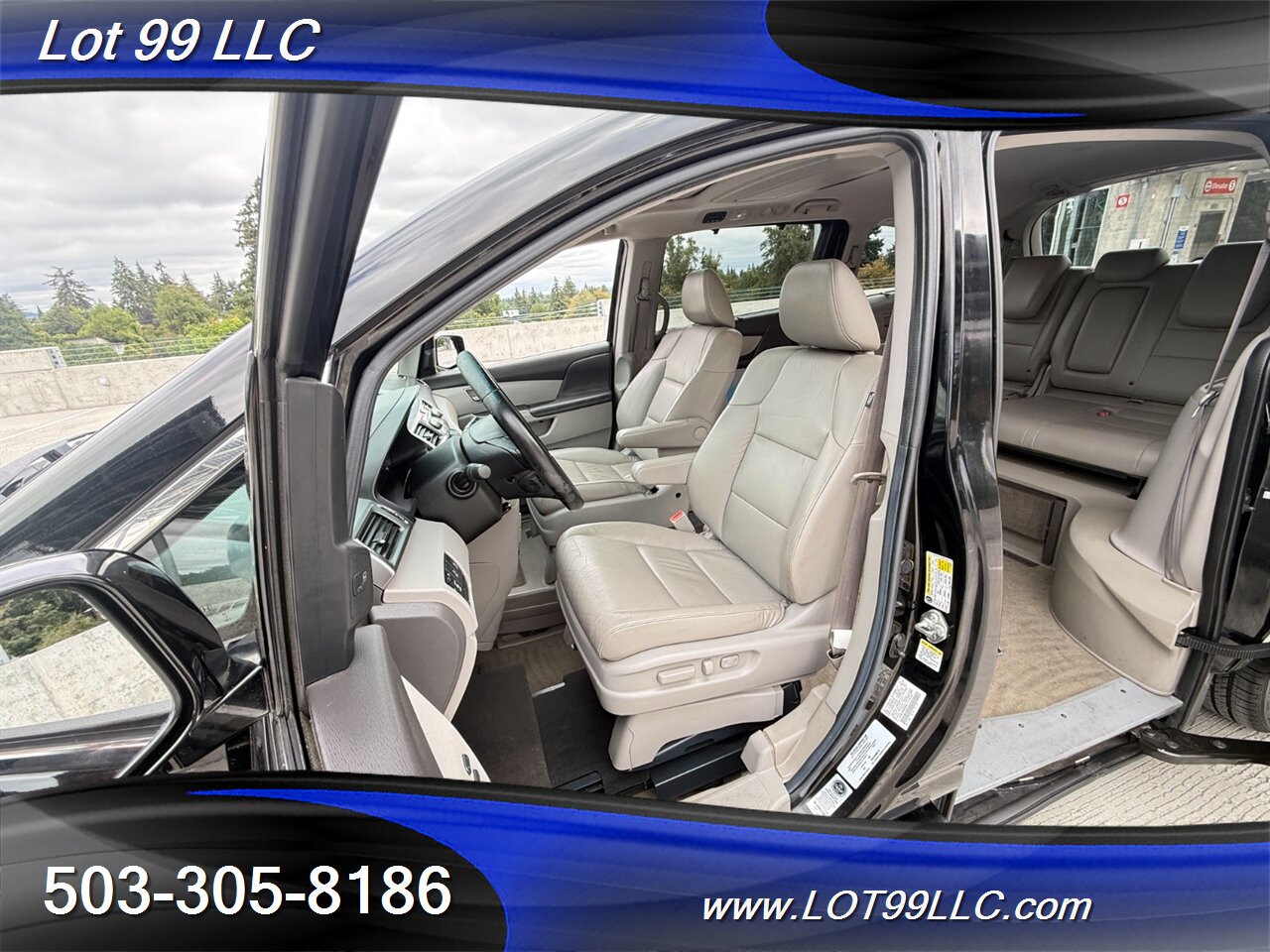 2011 Honda Odyssey Touring WHEELCHAIR VAN 101k Kneeling Power Ramp  B&D TURN TRANSFER SEAT Leather NEW TIRES DVD Moon Roof - Photo 8 - Milwaukie, OR 97267