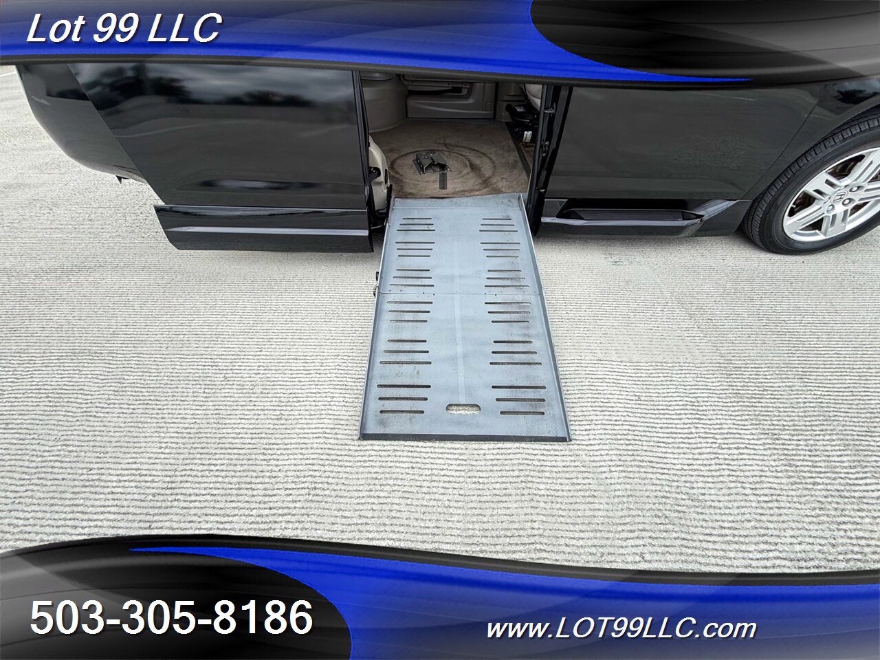 2011 Honda Odyssey Touring WHEELCHAIR VAN 101k Kneeling Power Ramp  B&D TURN TRANSFER SEAT Leather NEW TIRES DVD Moon Roof - Photo 5 - Milwaukie, OR 97267