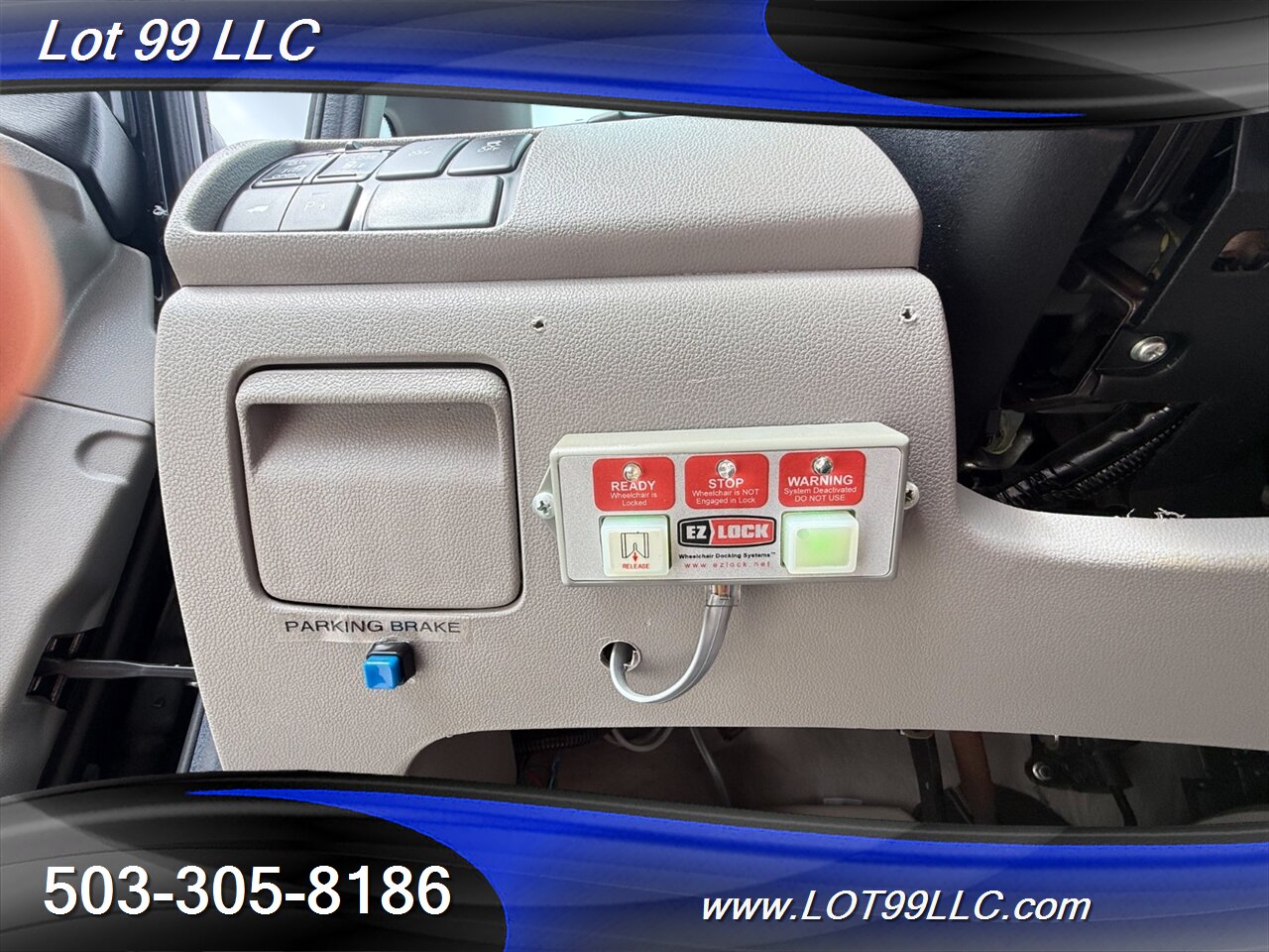 2011 Honda Odyssey Touring WHEELCHAIR VAN 101k Kneeling Power Ramp  B&D TURN TRANSFER SEAT Leather NEW TIRES DVD Moon Roof - Photo 40 - Milwaukie, OR 97267