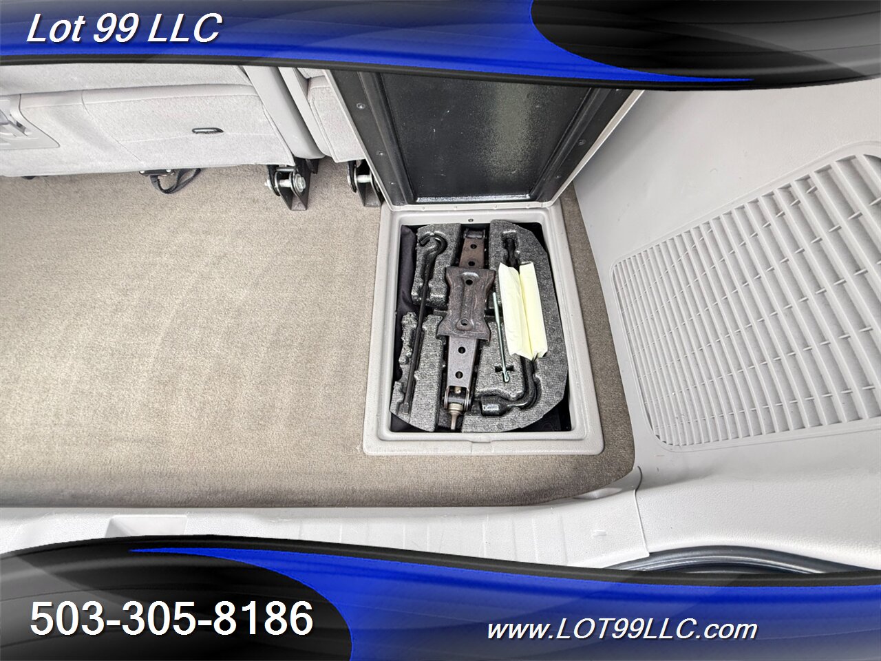 2011 Honda Odyssey Touring WHEELCHAIR VAN 101k Kneeling Power Ramp  B&D TURN TRANSFER SEAT Leather NEW TIRES DVD Moon Roof - Photo 58 - Milwaukie, OR 97267