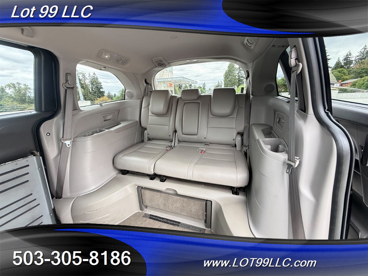 2011 Honda Odyssey Touring WHEELCHAIR VAN 101k Kneeling Power Ramp  B&D TURN TRANSFER SEAT Leather NEW TIRES DVD Moon Roof - Photo 7 - Milwaukie, OR 97267