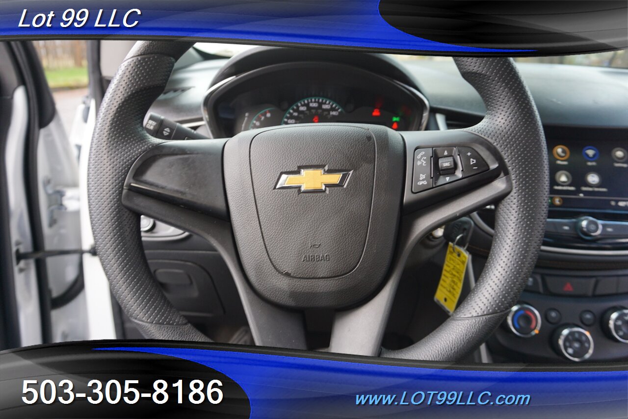 2020 Chevrolet Trax LS Crossover Only 46K Low Miles 31 MPG Backup Cam   - Photo 22 - Milwaukie, OR 97267