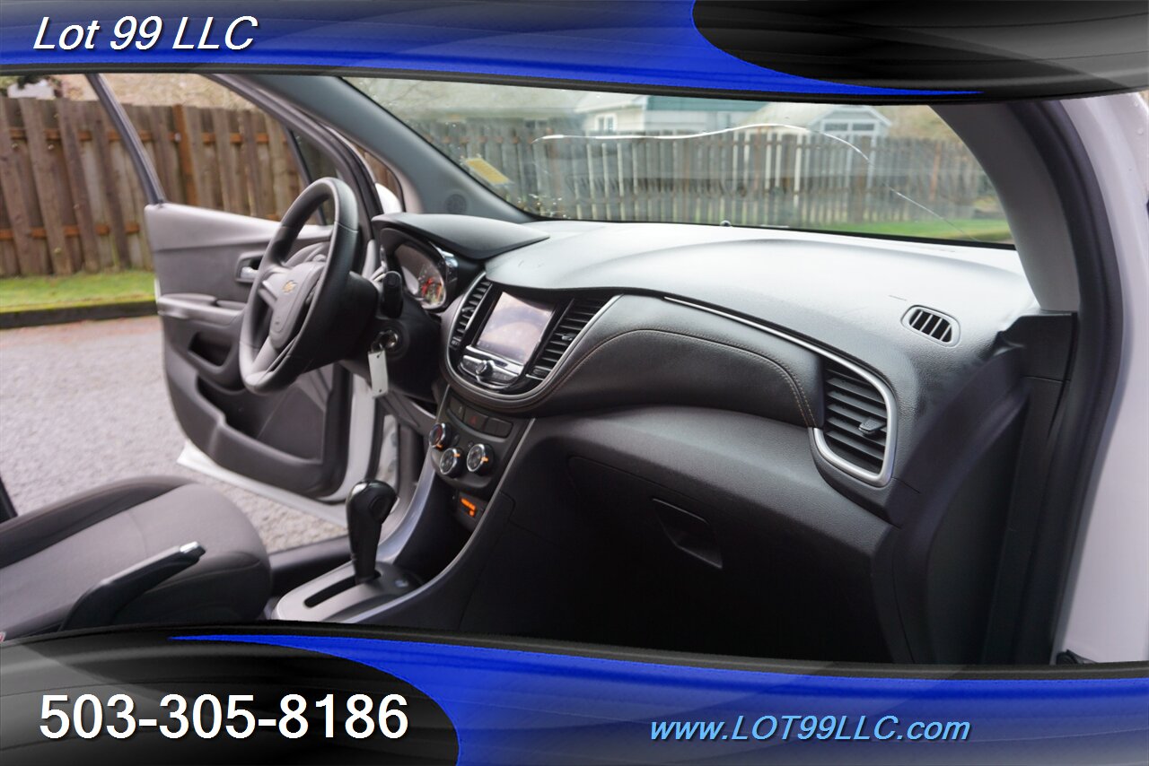 2020 Chevrolet Trax LS Crossover Only 46K Low Miles 31 MPG Backup Cam   - Photo 15 - Milwaukie, OR 97267