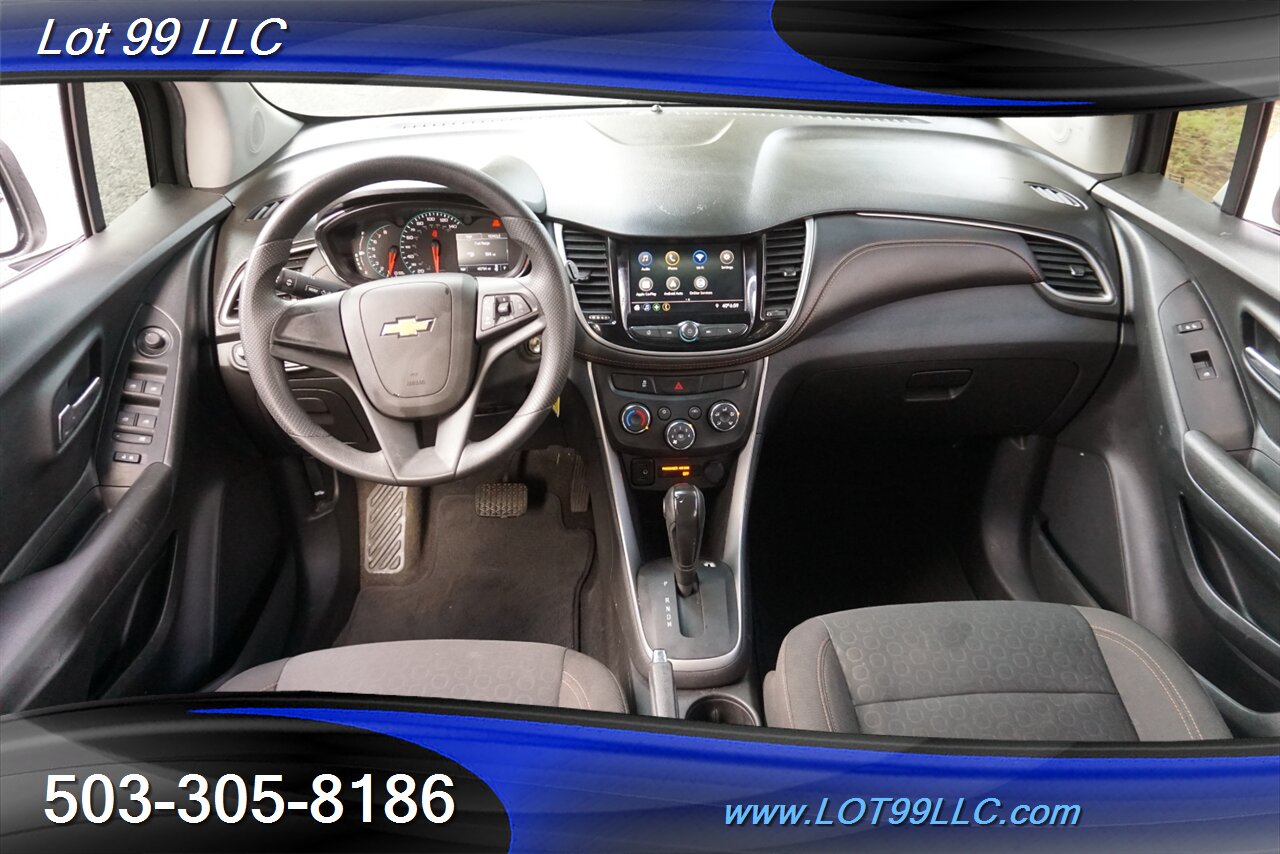 2020 Chevrolet Trax LS Crossover Only 46K Low Miles 31 MPG Backup Cam   - Photo 2 - Milwaukie, OR 97267