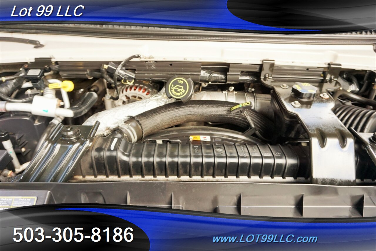 2009 Ford E-350 SD Extended Cargo Van POWERSTROKE Diesel   - Photo 18 - Milwaukie, OR 97267