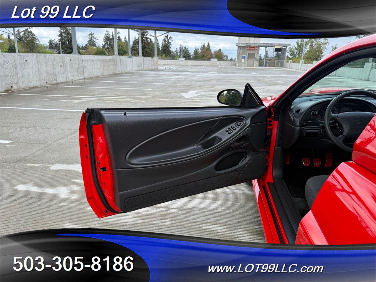 2000 Ford Mustang **Only 32k Miles** 5 Speed Manual ** Signed by Gale Halderman Designer of the 1st Mustang Ever!! ** - Photo 33 - Milwaukie, OR 97267