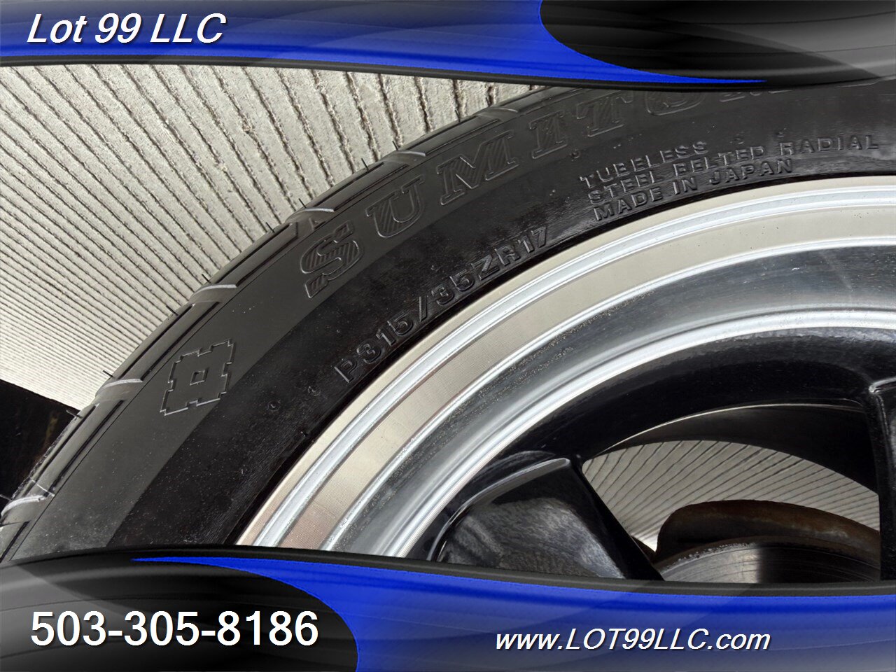 2000 Ford Mustang **Only 32k Miles** 5 Speed Manual ** Signed by Gale Halderman Designer of the 1st Mustang Ever!! ** - Photo 23 - Milwaukie, OR 97267