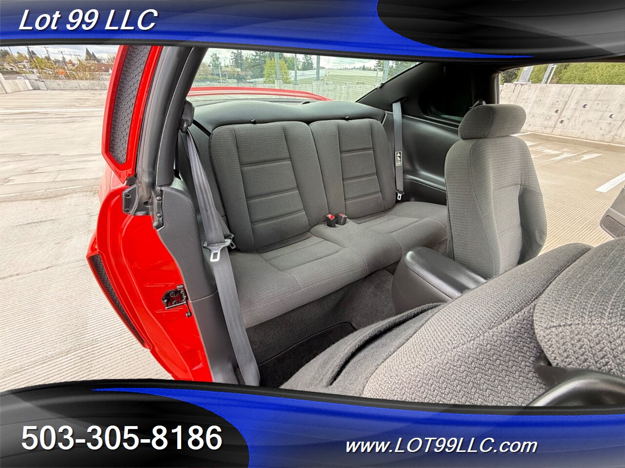 2000 Ford Mustang **Only 32k Miles** 5 Speed Manual ** Signed by Gale Halderman Designer of the 1st Mustang Ever!! ** - Photo 36 - Milwaukie, OR 97267