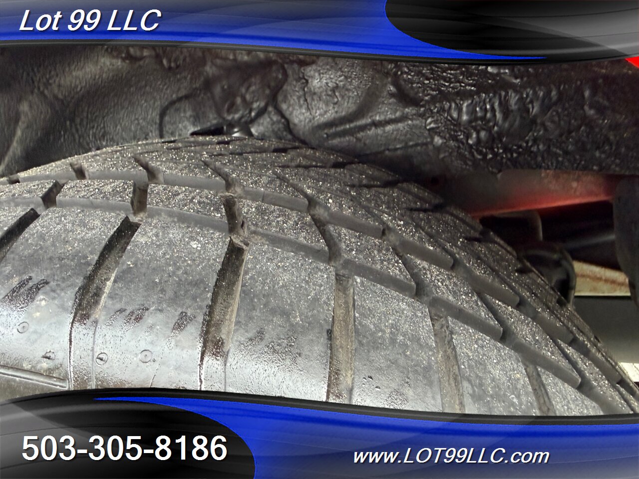 2000 Ford Mustang **Only 32k Miles** 5 Speed Manual ** Signed by Gale Halderman Designer of the 1st Mustang Ever!! ** - Photo 42 - Milwaukie, OR 97267