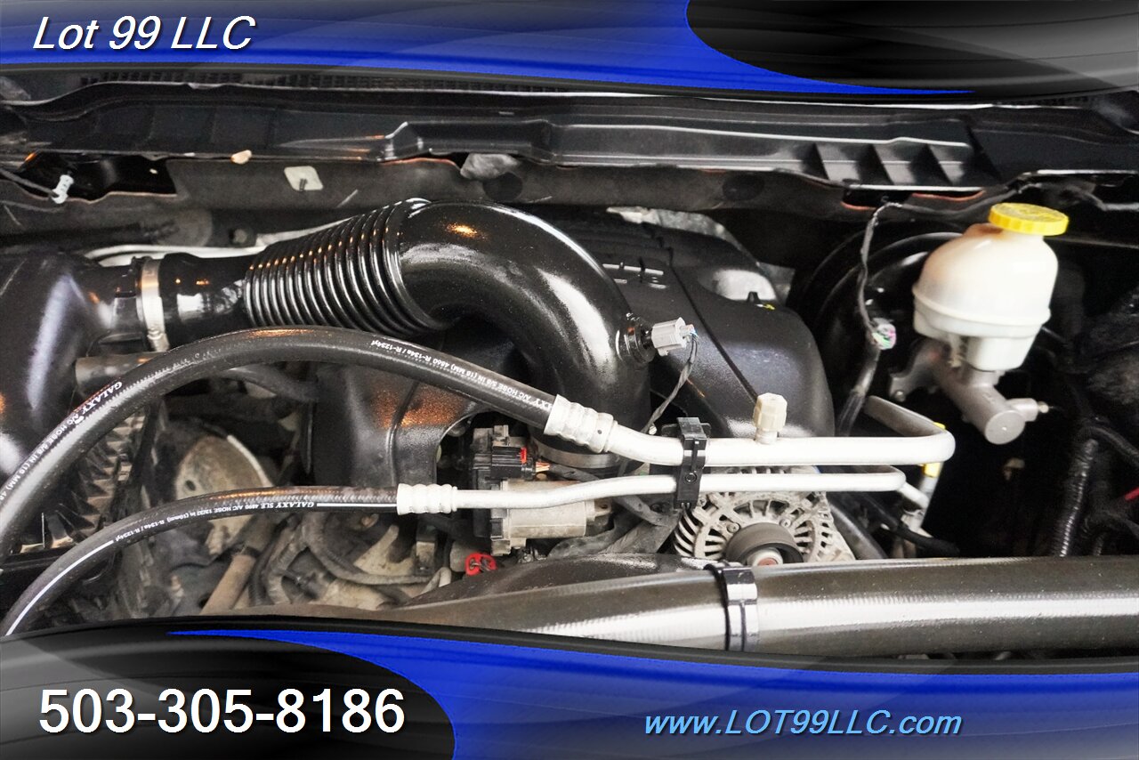 2017 RAM 1500 Night 4X4 V8 HEMI Heated Leather Seats LIFTED 20S  Newer OFF Road Tires Short Bed - Photo 19 - Milwaukie, OR 97267