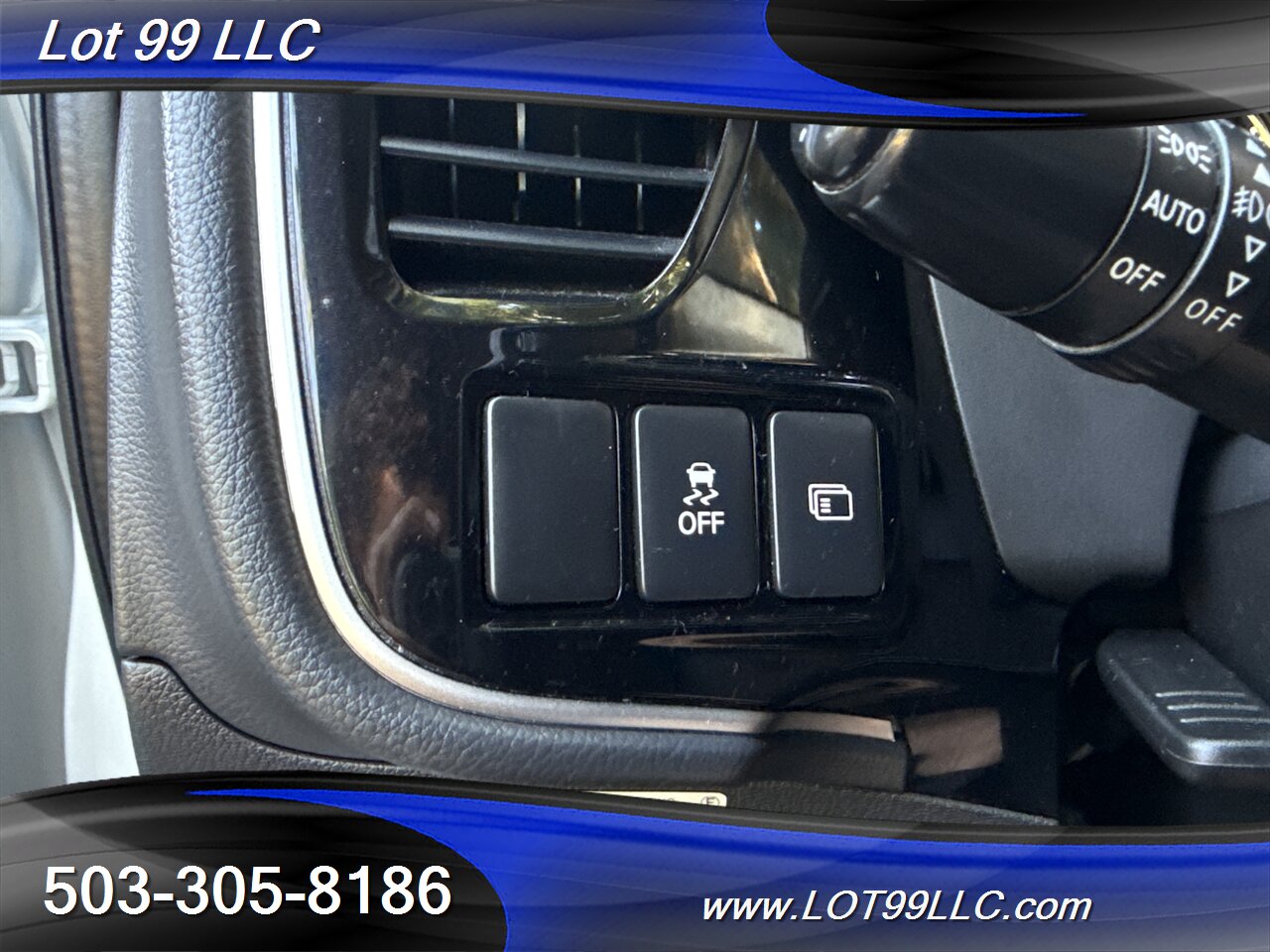 2020 Mitsubishi Outlander SEL AWD 93k ** 3rd Row ** Leather   - Photo 31 - Milwaukie, OR 97267