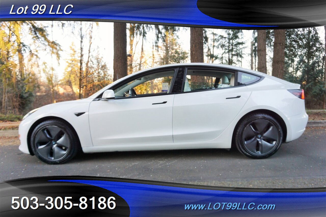 2020 Tesla Model 3 Long Range   - Photo 1 - Milwaukie, OR 97267