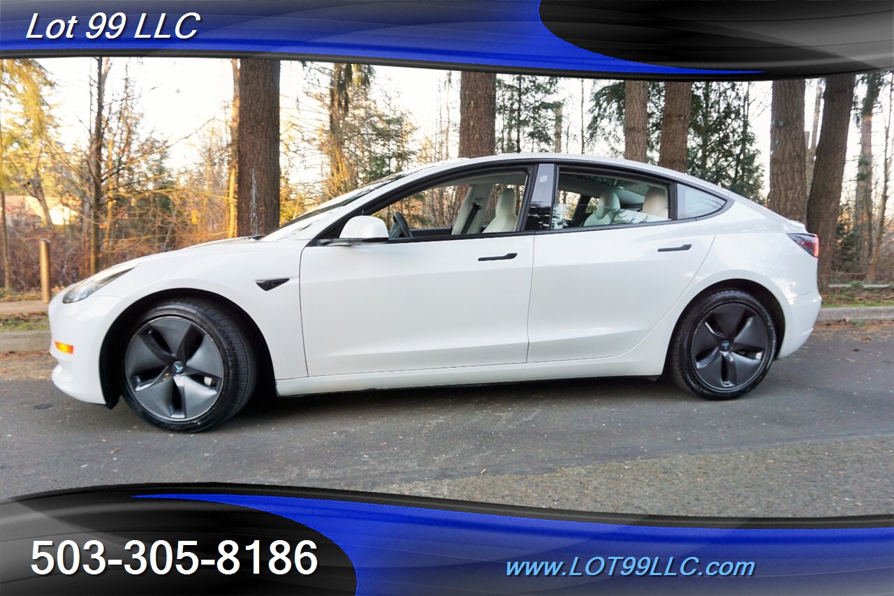 2020 Tesla Model 3 Long Range   - Photo 9 - Milwaukie, OR 97267