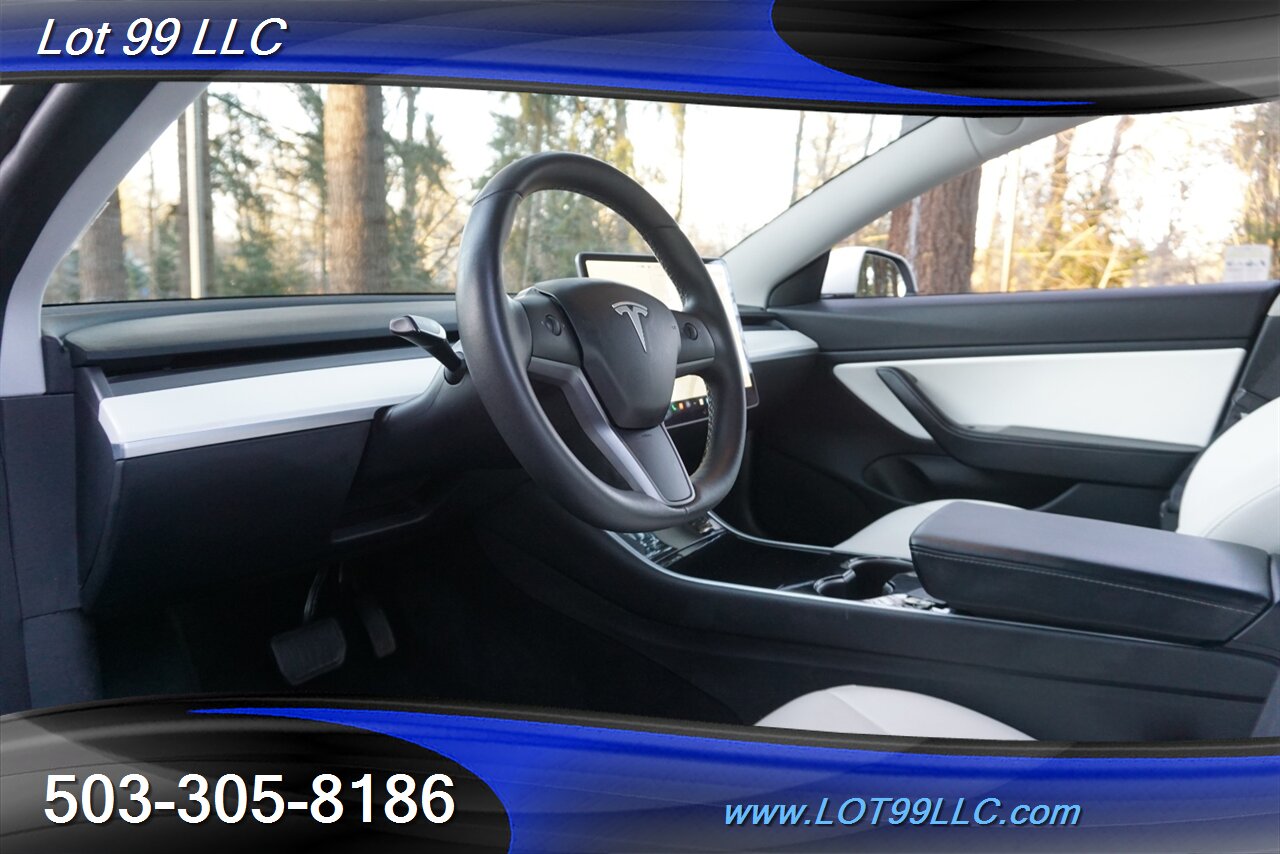 2020 Tesla Model 3 Long Range   - Photo 16 - Milwaukie, OR 97267