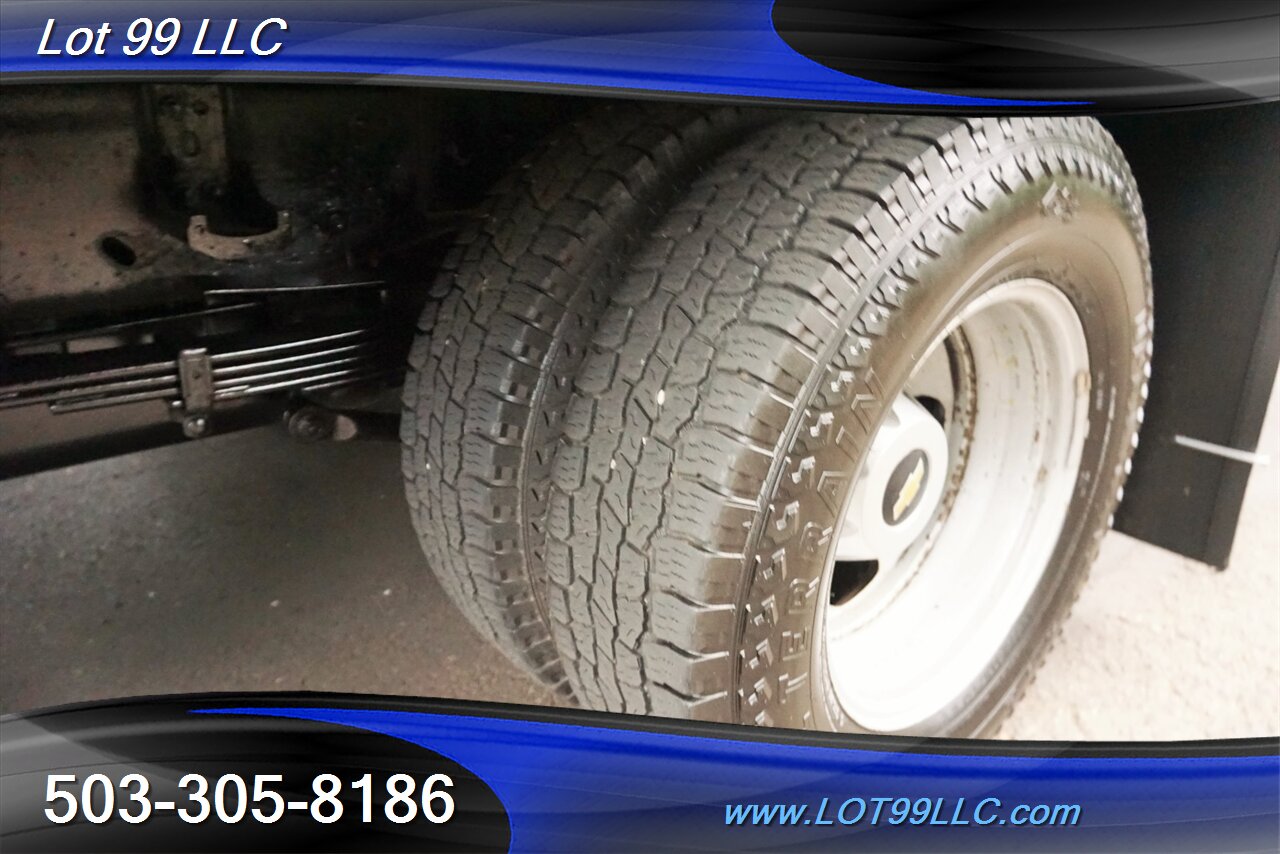 2013 Chevrolet Silverado 3500 Cew Cab 4x4 Dulley 6.6L Duramax FLAT BED - Photo 3 - Milwaukie, OR 97267