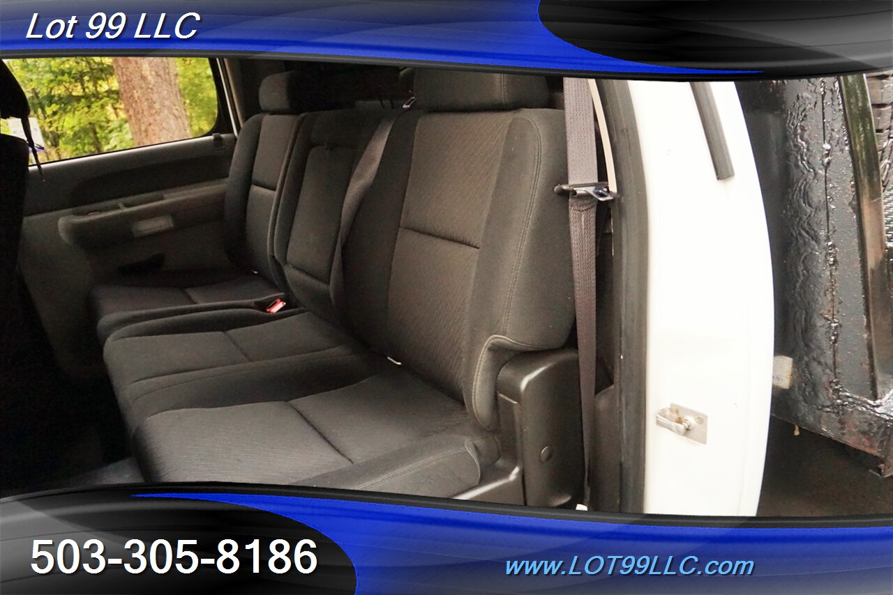 2013 Chevrolet Silverado 3500 Cew Cab 4x4 Dulley 6.6L Duramax FLAT BED - Photo 14 - Milwaukie, OR 97267