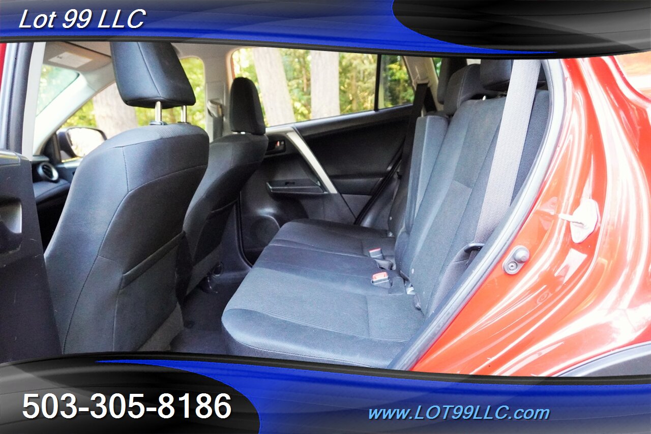 2015 Toyota RAV4 LE AWD 2.5L Automatic Backup Camera Premium Wheels Newer Tires 29 MPG - Photo 12 - Milwaukie, OR 97267