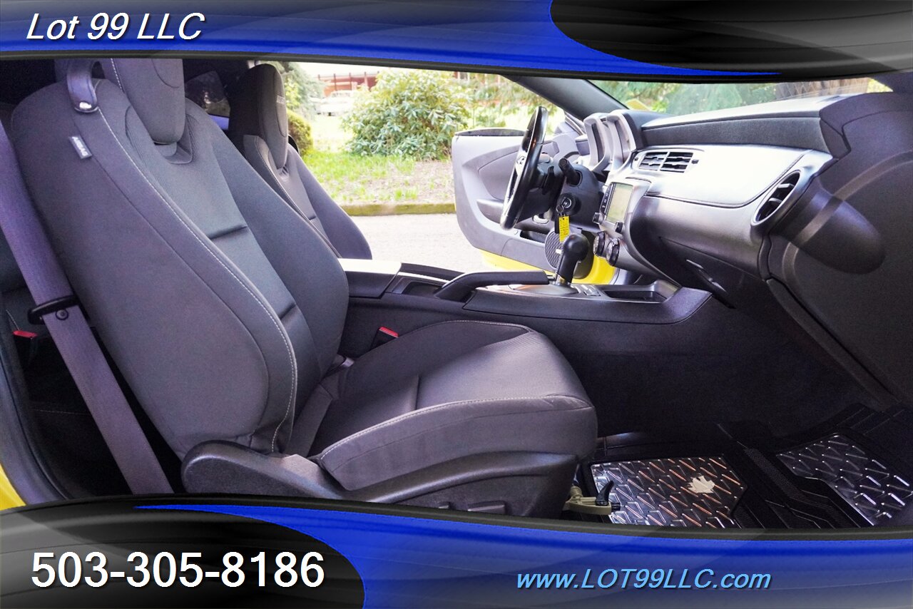2015 Chevrolet Camaro SS Coupe Only 48k Low Miles V8 6.2L Auto 20 BLACK  Wheels Newer Tires - Photo 16 - Milwaukie, OR 97267