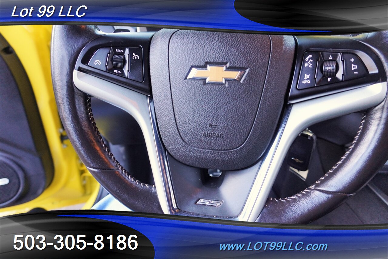 2015 Chevrolet Camaro SS Coupe Only 48k Low Miles V8 6.2L Auto 20 BLACK  Wheels Newer Tires - Photo 22 - Milwaukie, OR 97267