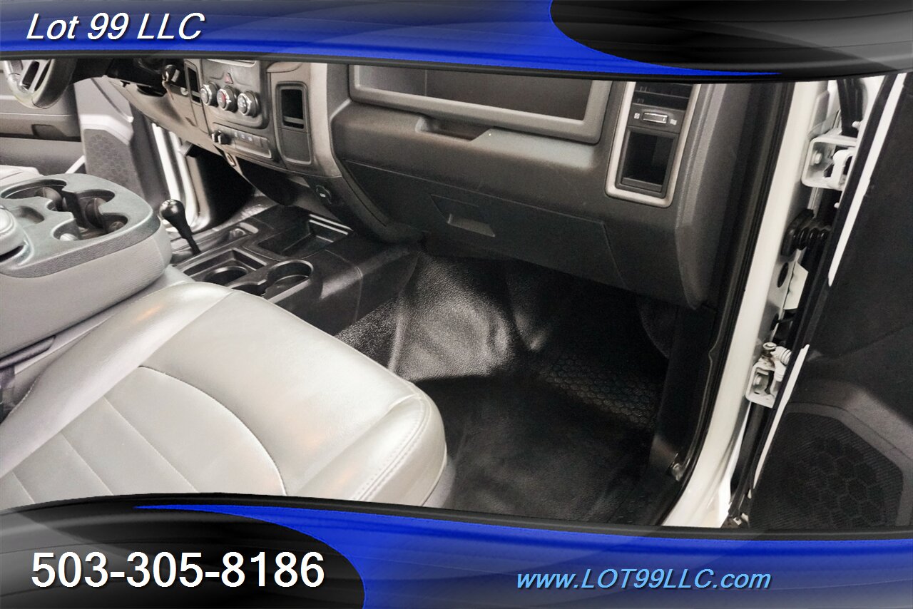 2018 RAM 3500 Tradesman 4X4 Dullay 6.7L Cummins Crew Cab FLATBED Roof Rack Newer Tires 2 OWNERS - Photo 33 - Milwaukie, OR 97267