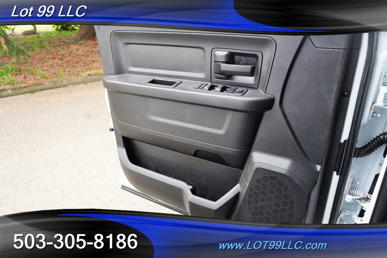 2018 RAM 3500 Tradesman 4X4 Dullay 6.7L Cummins Crew Cab FLATBED Roof Rack Newer Tires 2 OWNERS - Photo 23 - Milwaukie, OR 97267