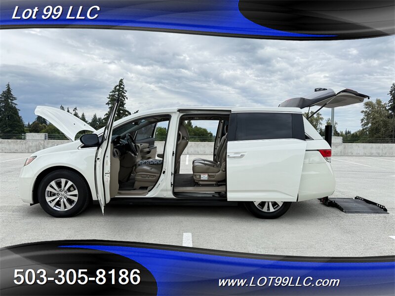 2015 Honda Odyssey EX-L with DVD Rear Entertainment System's photo