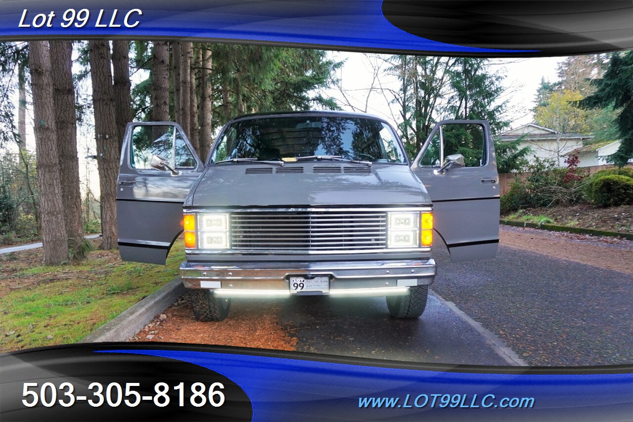 1979 DODGE B20 Long Wheel Base Custom Interior CHROME Wheels - Photo 31 - Milwaukie, OR 97267