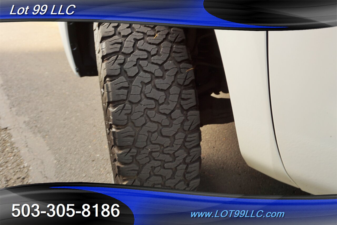 2012 Toyota Tundra Grade 4X4 Crew Max V8 5.7L Auto Short Bed BFG Tire - Photo 4 - Milwaukie, OR 97267