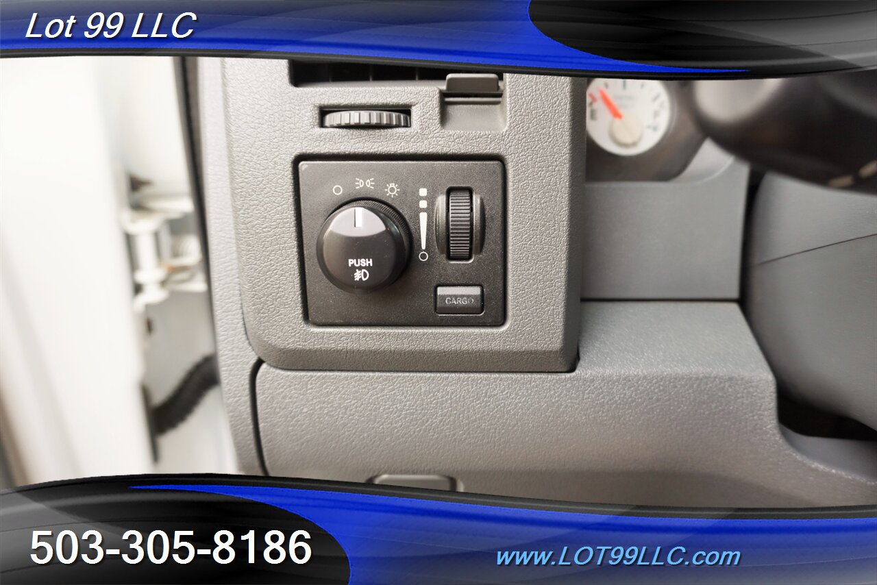 2006 Dodge Ram 2500 SLT 4x4 5.9L Cummins Crew Cab Automatic Short Bed LIFTED Black Wheels Newer TIRES - Photo 23 - Milwaukie, OR 97267