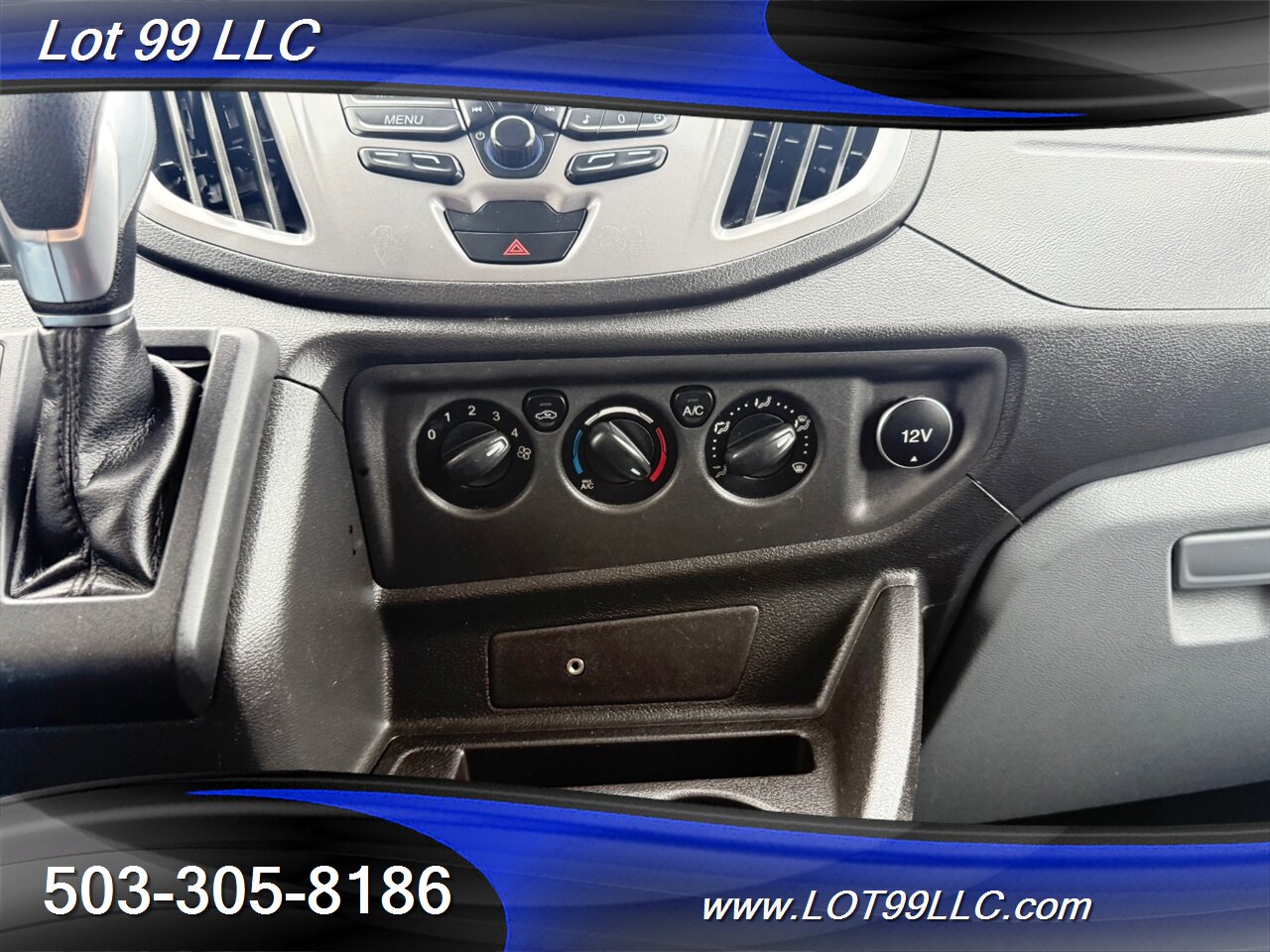 2017 Ford Transit 350 XLT ** 15 Passenger Van ** Tinted Windows Back  ** Prior Certified Pre-Owned ** - Photo 27 - Milwaukie, OR 97267