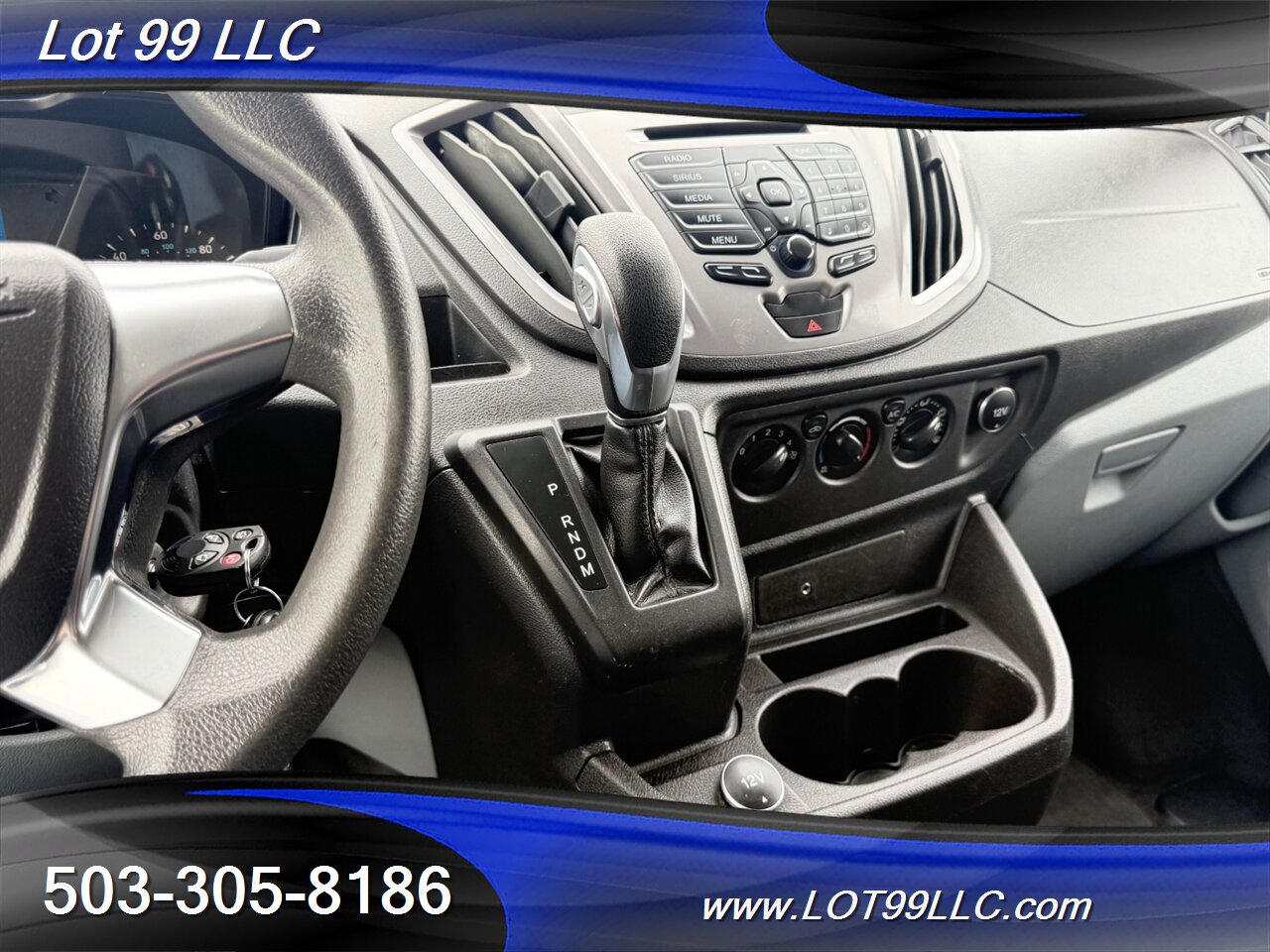 2017 Ford Transit 350 XLT ** 15 Passenger Van ** Tinted Windows Back  ** Prior Certified Pre-Owned ** - Photo 33 - Milwaukie, OR 97267