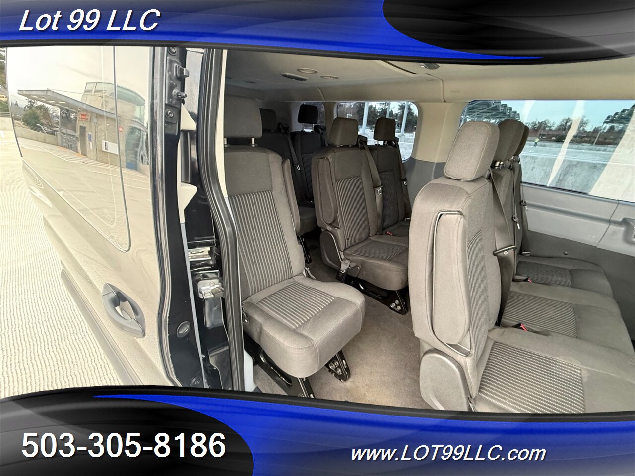 2017 Ford Transit 350 XLT ** 15 Passenger Van ** Tinted Windows Back  ** Prior Certified Pre-Owned ** - Photo 46 - Milwaukie, OR 97267