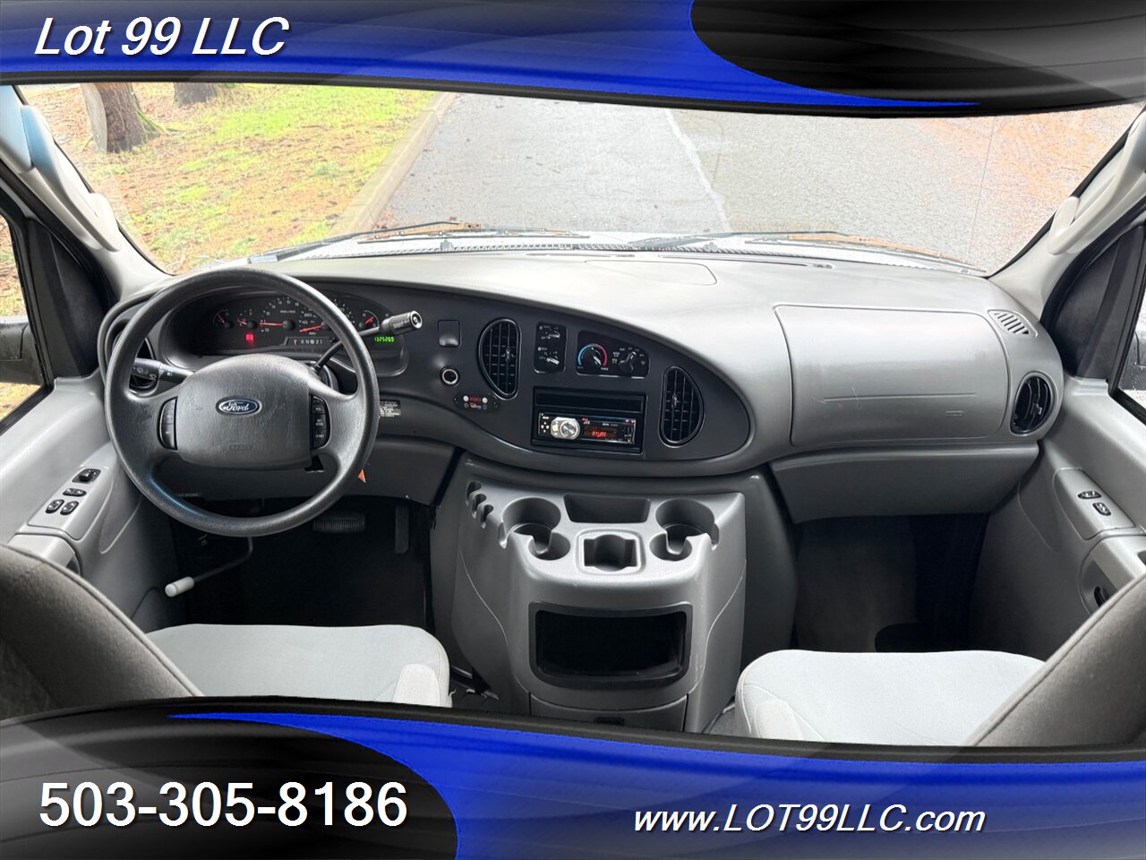 2005 Ford E-Series Van E150 XLT **WHEELCHAIR VAN ** 132k High Roof 4.6L  V8 Ricon Power Side Wheelchair Lift Cruise Control - Photo 15 - Milwaukie, OR 97267