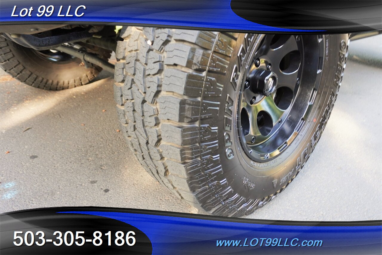 2016 Jeep Wrangler Unlimited Sahara 4X4 Unlimited 75th Anniversary Edition V6  6 Speed Manual BIG SCREEN LIFTED FUEL Wheels Newer Tires - Photo 4 - Milwaukie, OR 97267