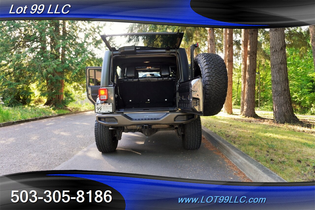 2016 Jeep Wrangler Unlimited Sahara 4X4 Unlimited 75th Anniversary Edition V6  6 Speed Manual BIG SCREEN LIFTED FUEL Wheels Newer Tires - Photo 29 - Milwaukie, OR 97267