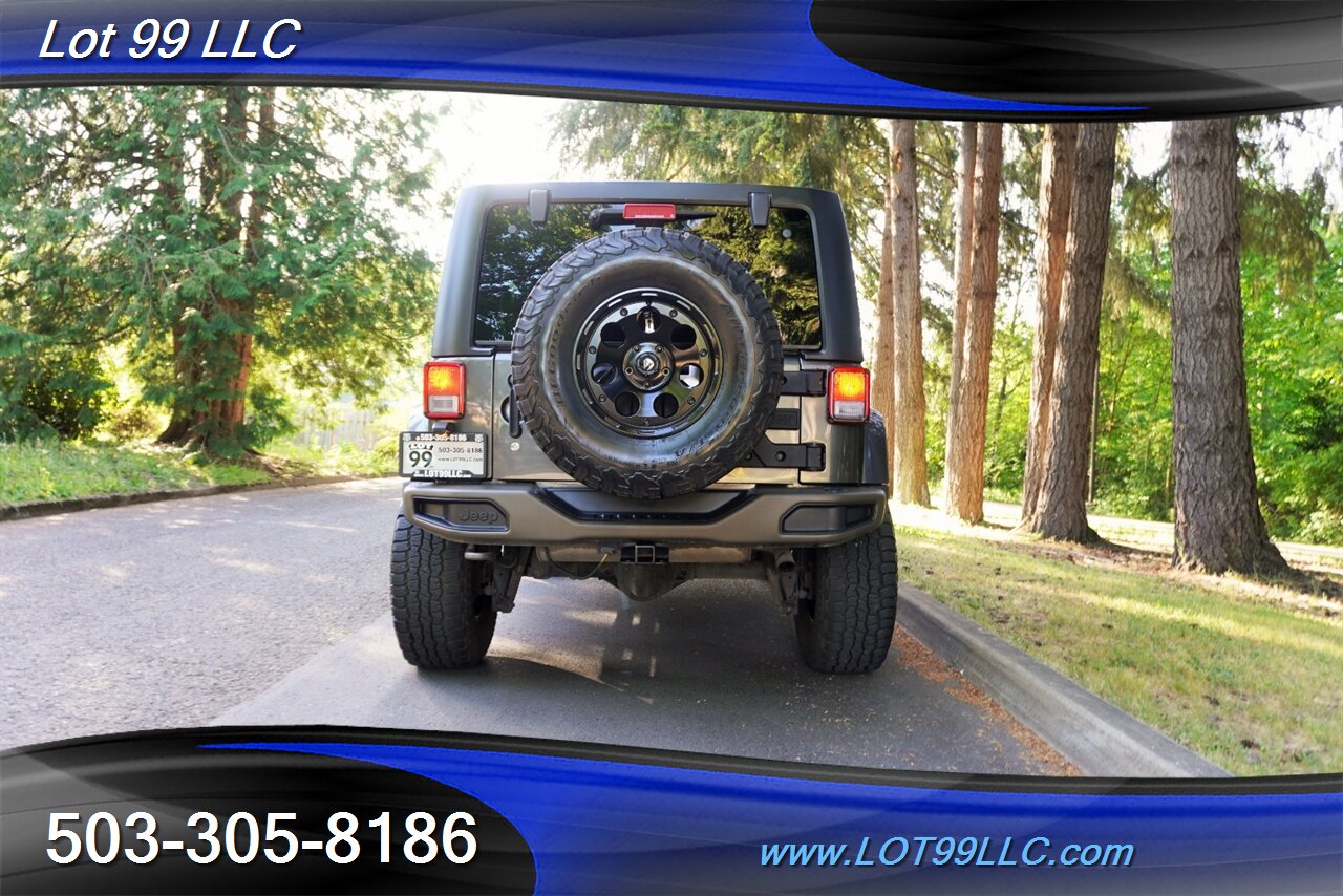 2016 Jeep Wrangler Unlimited Sahara 4X4 Unlimited 75th Anniversary Edition V6  6 Speed Manual BIG SCREEN LIFTED FUEL Wheels Newer Tires - Photo 10 - Milwaukie, OR 97267