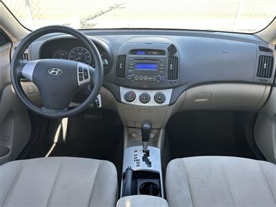 2009 Hyundai ELANTRA SE   - Photo 4 - Portland, OR 97218