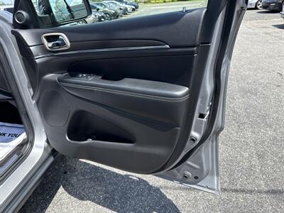 2017 Jeep Grand Cherokee Limited 75th Anniversary - Photo 15 - Toms River, NJ 08753