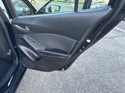 2015 Mazda Mazda3 i Sport   - Photo 15 - Toms River, NJ 08753