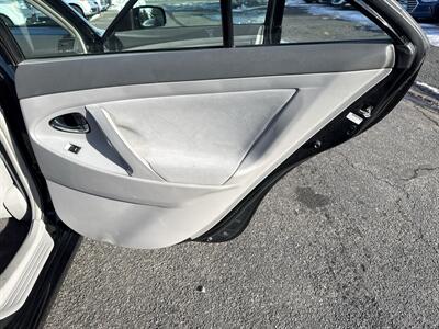 2011 Toyota Camry LE   - Photo 15 - Toms River, NJ 08753