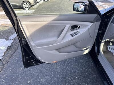 2011 Toyota Camry LE   - Photo 16 - Toms River, NJ 08753