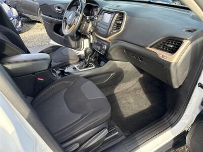 2015 Jeep Cherokee Latitude   - Photo 11 - Toms River, NJ 08753