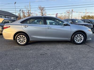 2016 Toyota Camry LE   - Photo 6 - Toms River, NJ 08753