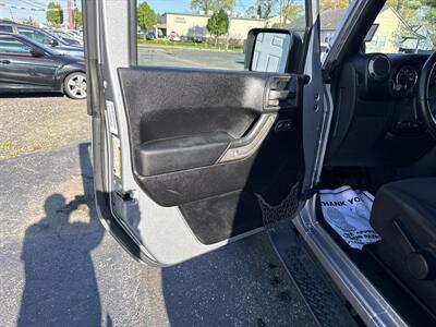 2014 Jeep Wrangler Sport S   - Photo 15 - Toms River, NJ 08753