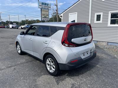 2020 Kia Soul LX - Photo 6 - Toms River, NJ 08753