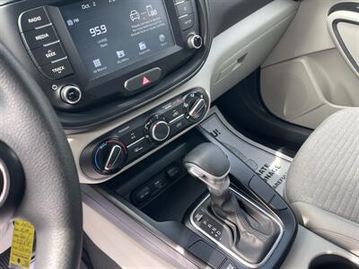 2020 Kia Soul LX - Photo 18 - Toms River, NJ 08753
